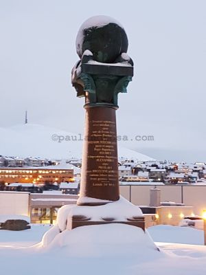Meridianstotten monument, Hammerfest
JPG 3024 x 4032  Pixels (12.19 MPixels) (3:4)
Keywords: Norway;snow